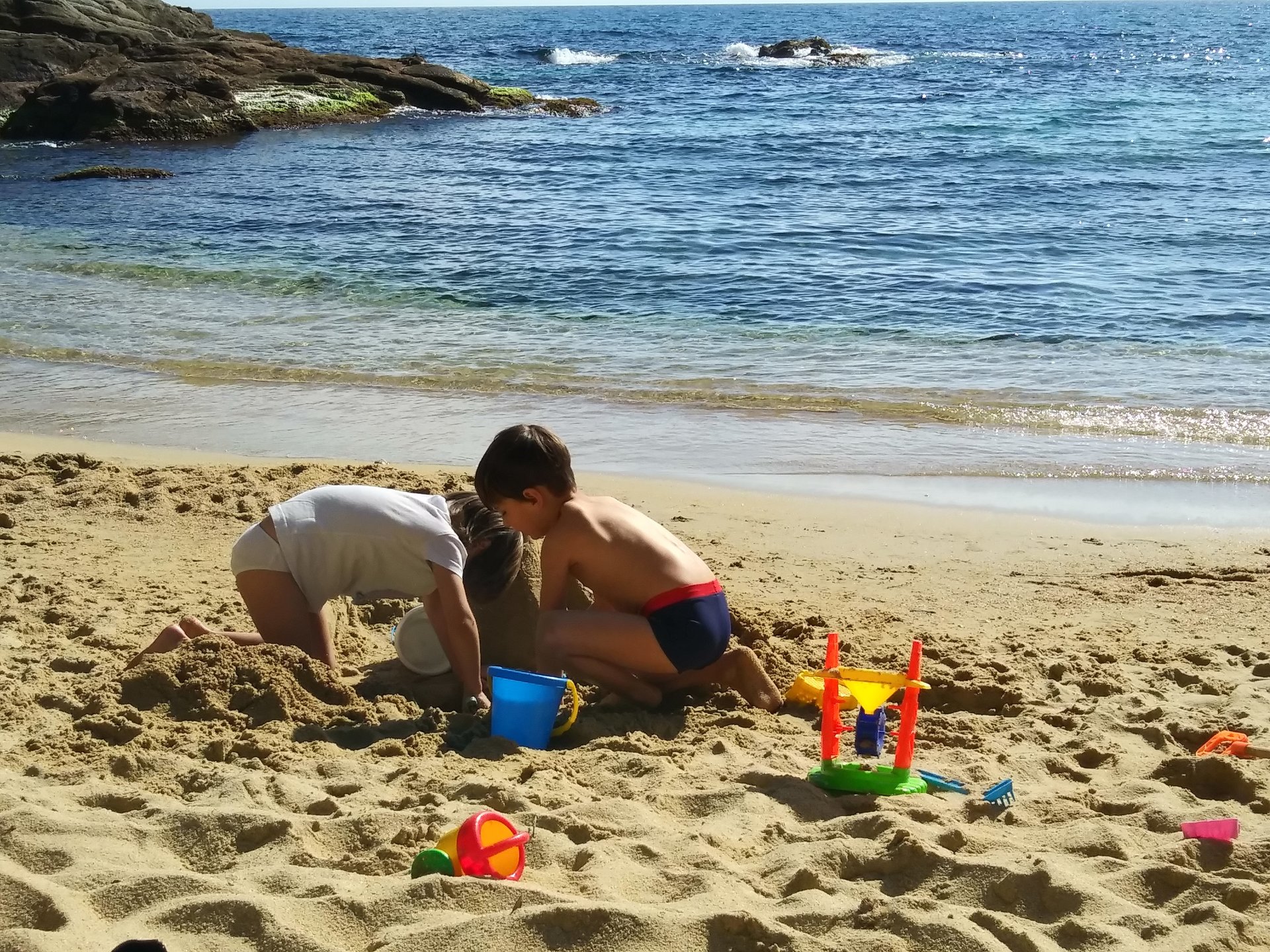Las 15 mejores playas para ir con niños de la Costa Brava