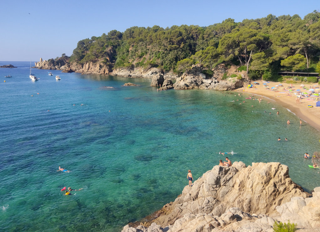 Treumal cove in Blanes - 2023 - Visit Costa Brava