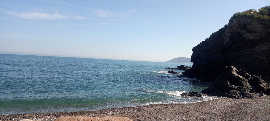 Playa de La Gola en Llançà 2024 Visita Costa Brava