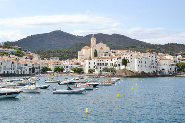 Tour en vaixell: Visita a Cadaqués des del mar Roses